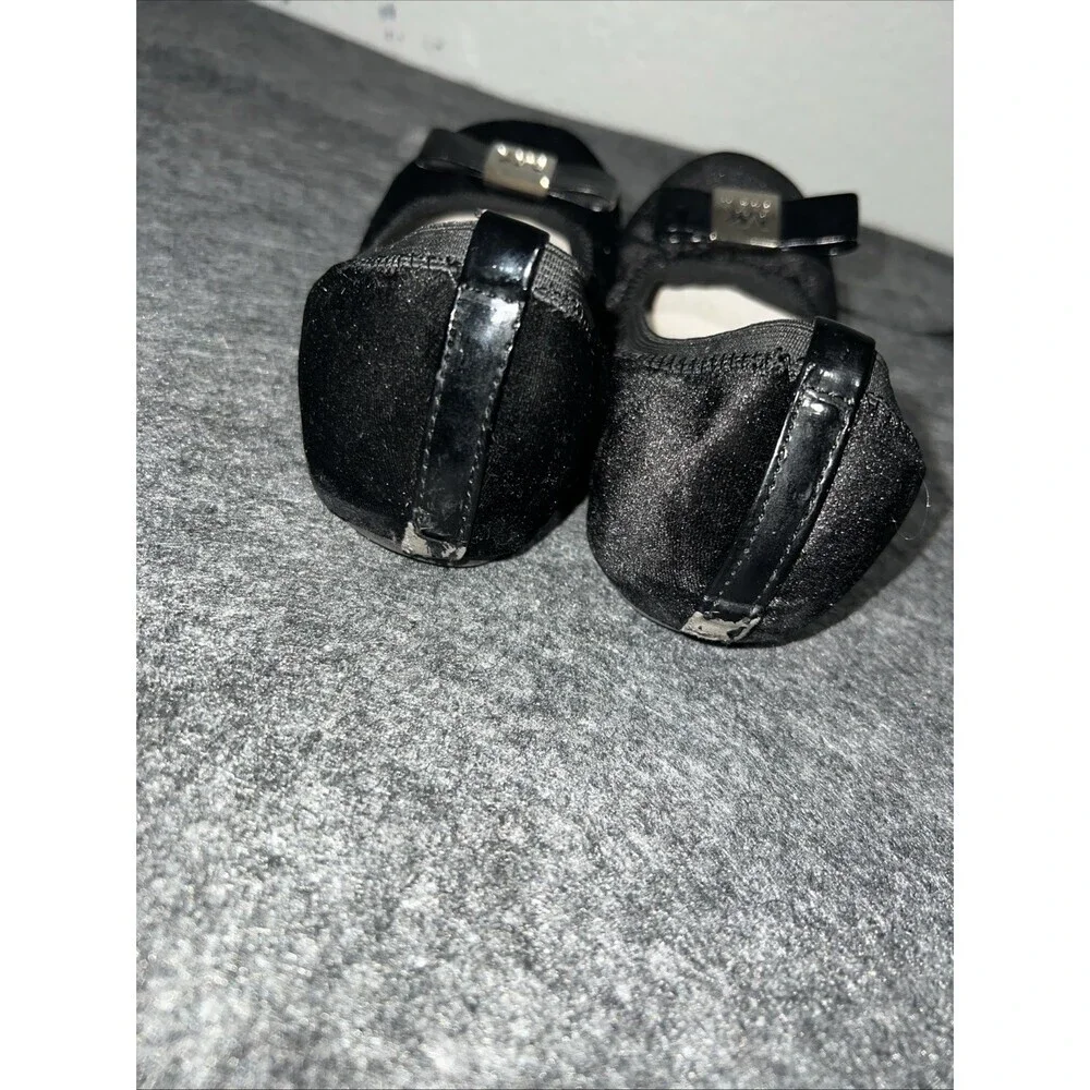 MICHAEL KORS Girls Black Shoes Size US 8